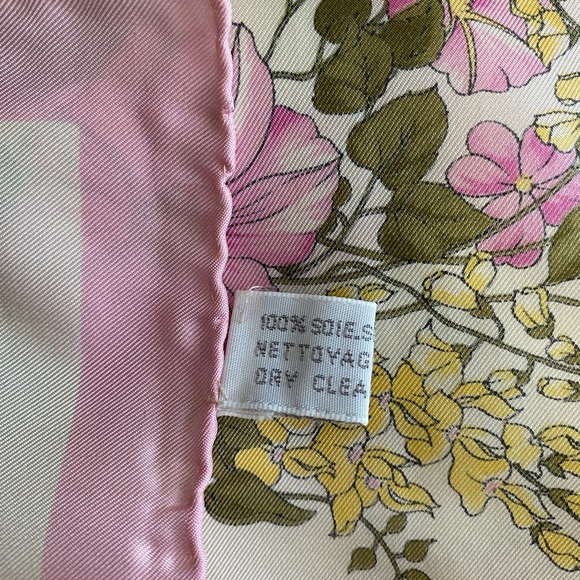Christian Dior CD Floral 100% Silk Scarf Authentic - Picture 5 of 6